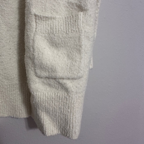 Girls Rylee and Cru
Ivory Stard Longline Cardigan - Picture 3 of 7